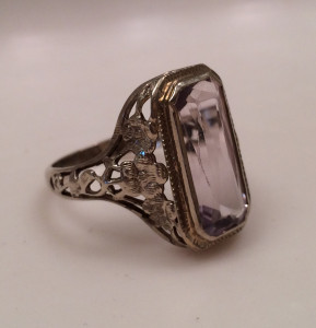 Gray_Verna_1927-02-24_Amethyst-Ring